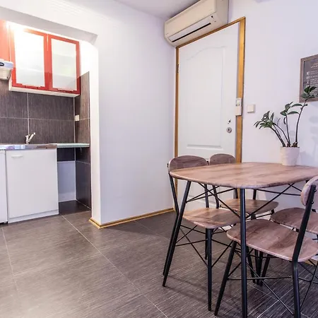 Petra Апартаменты *