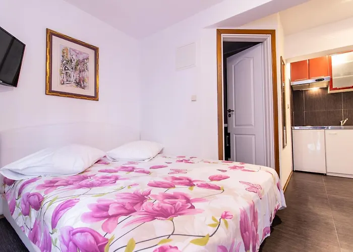 Apartment Petra *
